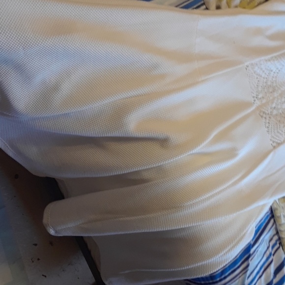 Too big on me - Picture 4 of 4